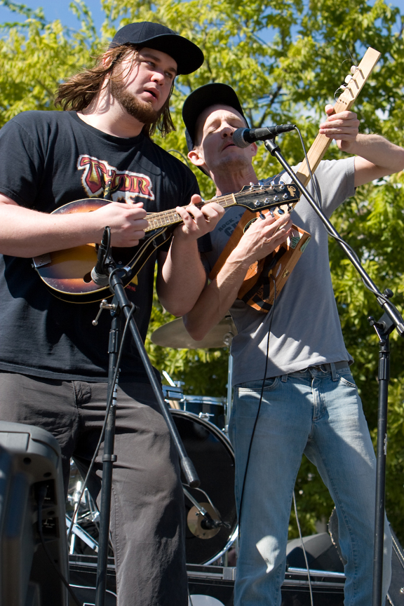Photograph published with Free Press Houston's October 2007 Block Party photo post.